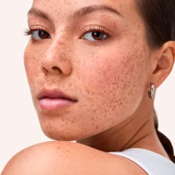 New 040 Midnight Berry Soft Glam Baked Blush Blush