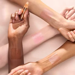 New Glam In Gold 010 In A Gold Rush Lipbalm Lipmake-Up