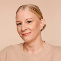 New HD 030 Sand Beige Liquid Coverage Foundation Foundation