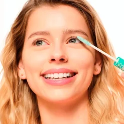 Online Lash Princess Mascara Primer Mascara