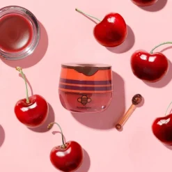 New SPF25 Original Cherry Infused Lip Balm Lippenbalsem