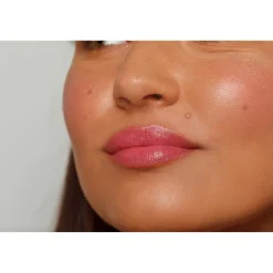 Best Blushing Beauty 020 Charming Berry Lip & Cheek Balm Blush