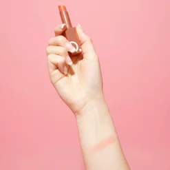 New Lava Sheer Tint Lipbalm Lipmake-Up