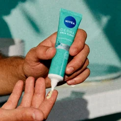 New NIVEA Derma Skin Clear Dagelijks Verzorgende Nachtexfoliant Exfoliant