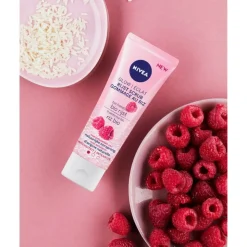 Hot NIVEA Glow Rijstscrub Gezichtsreiniging