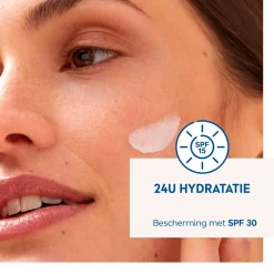Outlet NIVEA Hydraterende Dagcrème met SPF30 Dagcreme