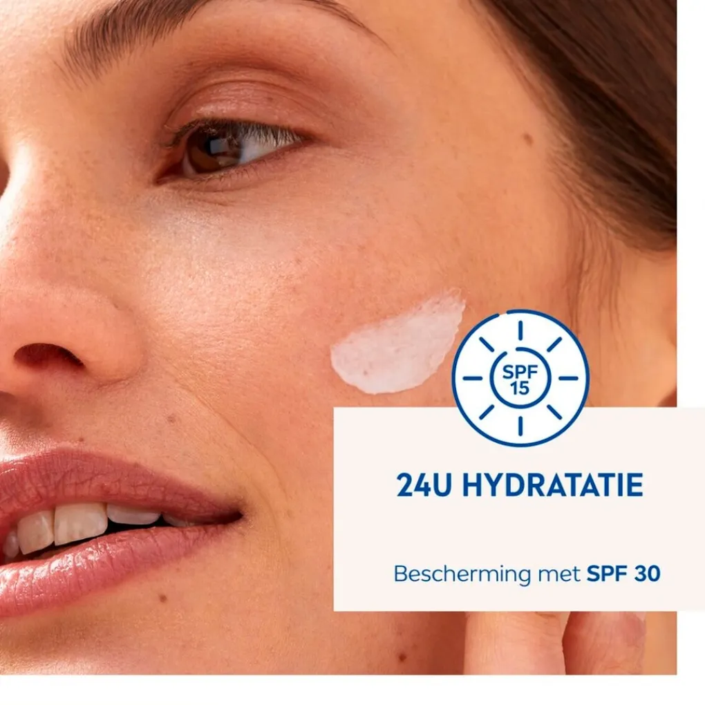 Outlet NIVEA Hydraterende Dagcrème met SPF30 Dagcreme