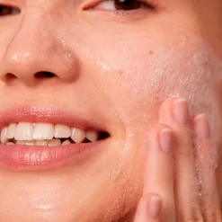 Sale NIVEA Rose Care Micellair Reinigingsgel Gezichtsreiniging