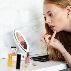 New UNIQ Ronde Spiegel met Led Licht en Zuignap X10 Vergrotende Spiegel Make-Up Spiegels